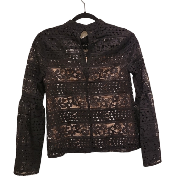 NEW English Factory S Top Black Floral Lace Embroidered Bell Sleeves Blouse - Picture 3 of 9